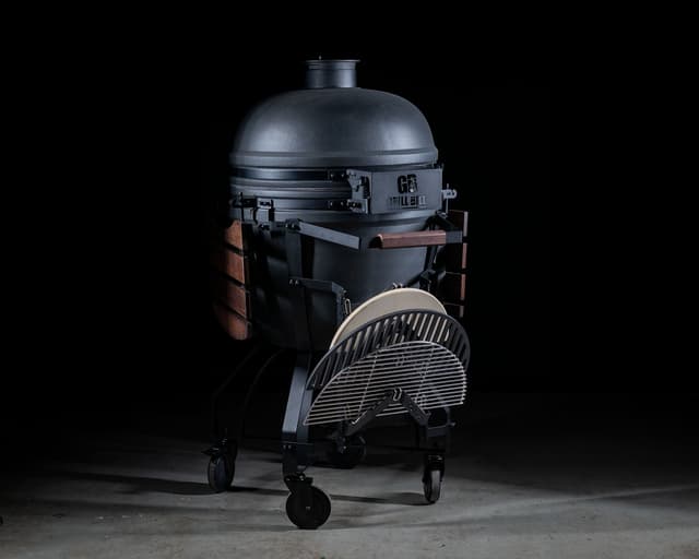 Grill Bill Pro III – XL Kamado BBQ 23.5"