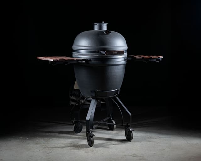 Grill Bill Pro III – XL Kamado BBQ 23.5"